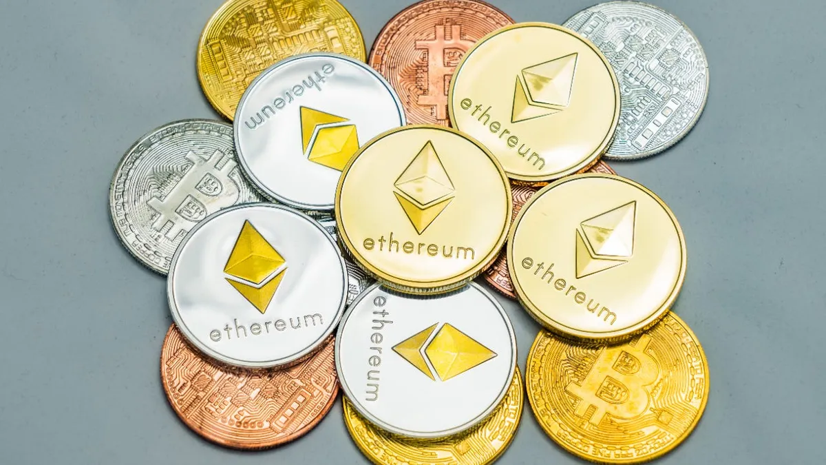 Bitcoin exchange rate throttling and rate limit display